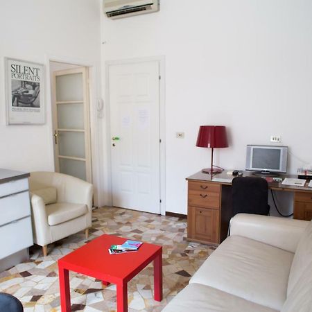 Convenient And Private Place In Milan Exterior photo