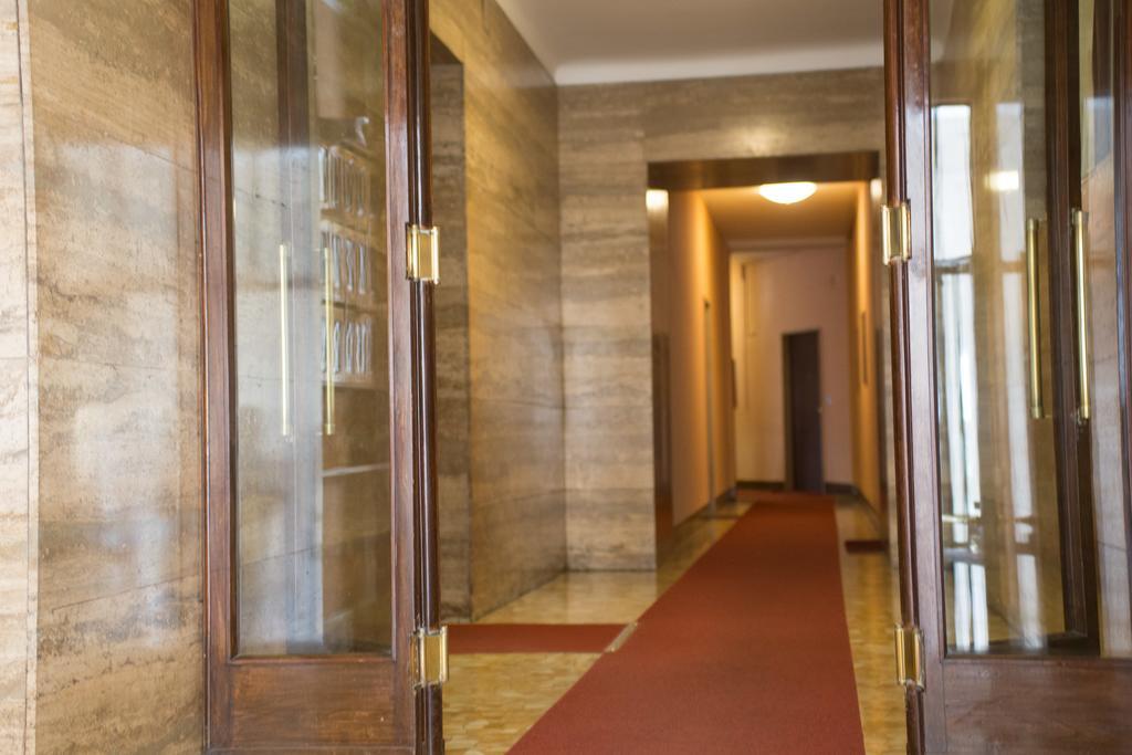 Convenient And Private Place In Milan Exterior photo